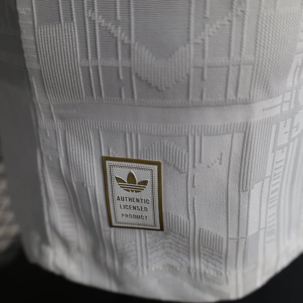 Les leaks de notre maillot third pour la saison prochaine en détail 🧐

Vous en pensez quoi ?

<a href="/iemadAFC/">EMAD | ابو التميمي</a>