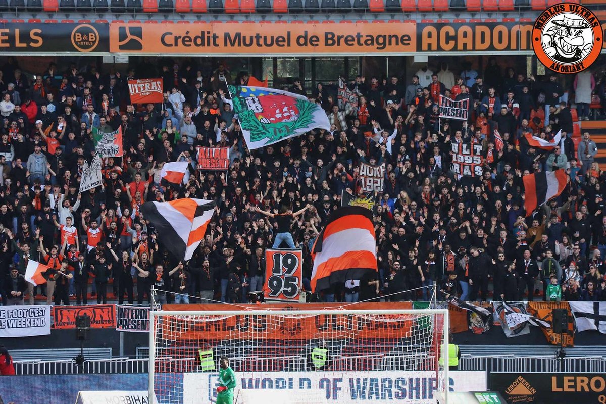 UltrasMadeinFR's tweet photo. ⚽️ Lorient - Laval
📢 Merlus Ultras avec plusieurs messages !
📆 Samedi 22 février 2025
📸 @KopSudFCL1926
#FCLLAVAL https://t.co/AGWsc5TeMD