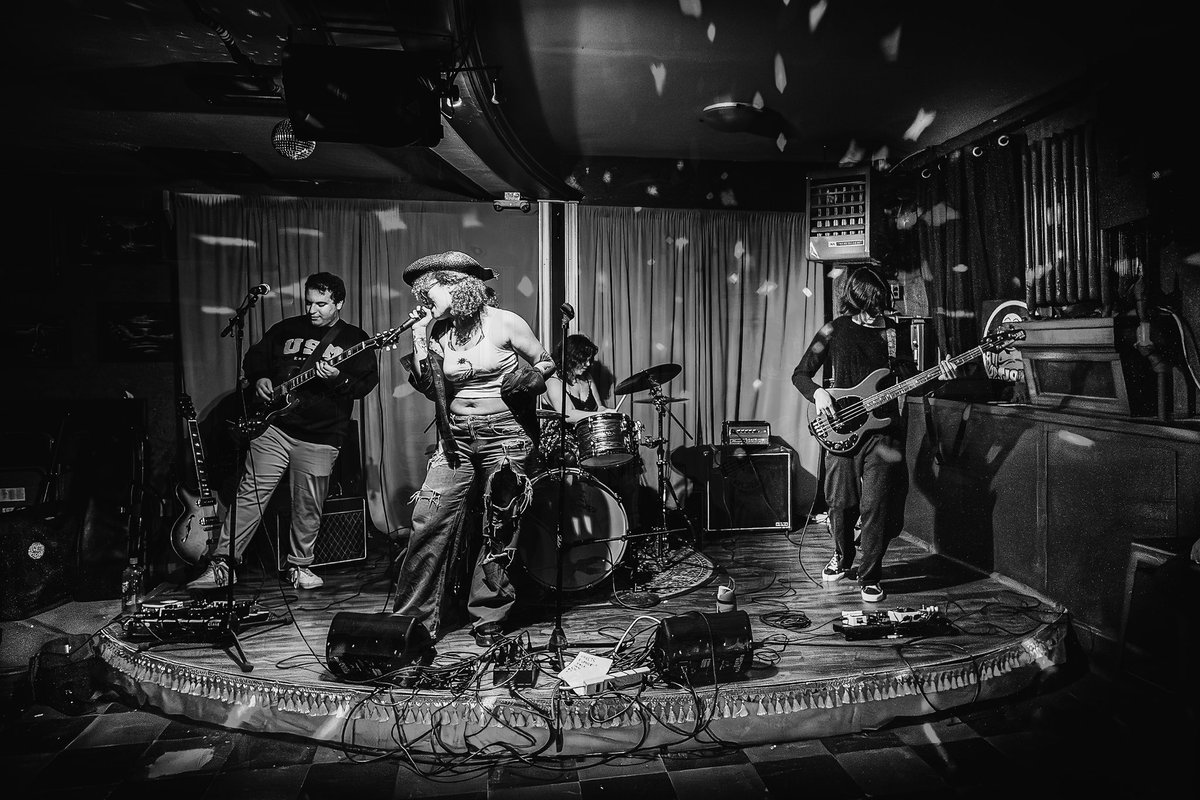 ✨⚰️Amara⚰️✨ tweet media