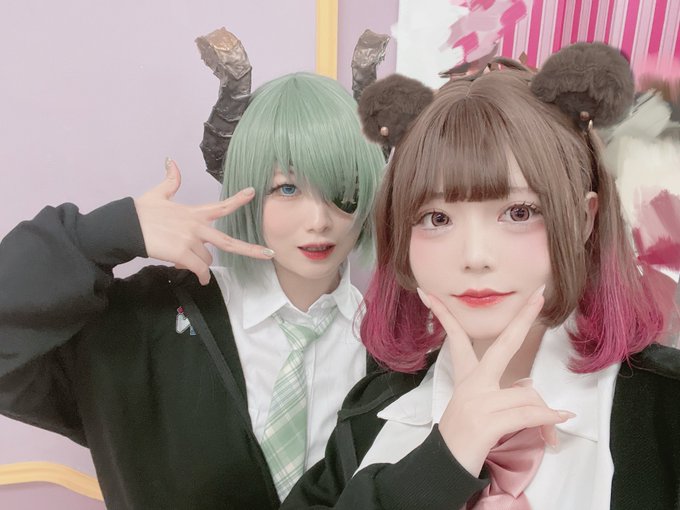 自撮りツーショ①🍏🔱♨️🐾

🍏🔱やまきさん(@ kakinotaneumi )

#0223ななしのドンキ併せ 