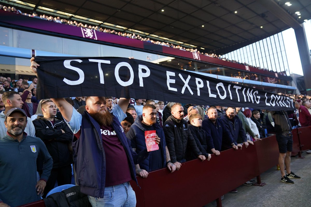 FSA writes to PL with 3 main requests:

1. For clubs to freeze prices ahead of 2025/26;
2. To protect concessions and review the PL's ticket rulebook;
3. To back proper dialogue between clubs and fan reps on ticketing.

#StopExploitingLoyalty 

🔗 thefsa.org.uk/news/fsa-write…