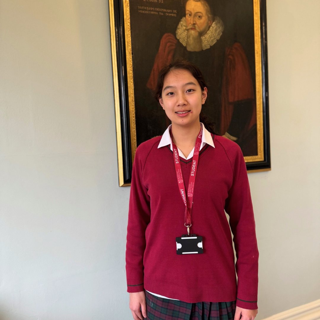 Miya (Y9) has qualified for the Cayley Olympiad after scoring an incredible 117 in the UKMT Intermediate Maths Challenge! 🔢✨

Only the top 1-2% of students make it - what an achievement! 🎉 The Olympiad takes place in March - good luck, Miya! 

#RedmaidsHigh