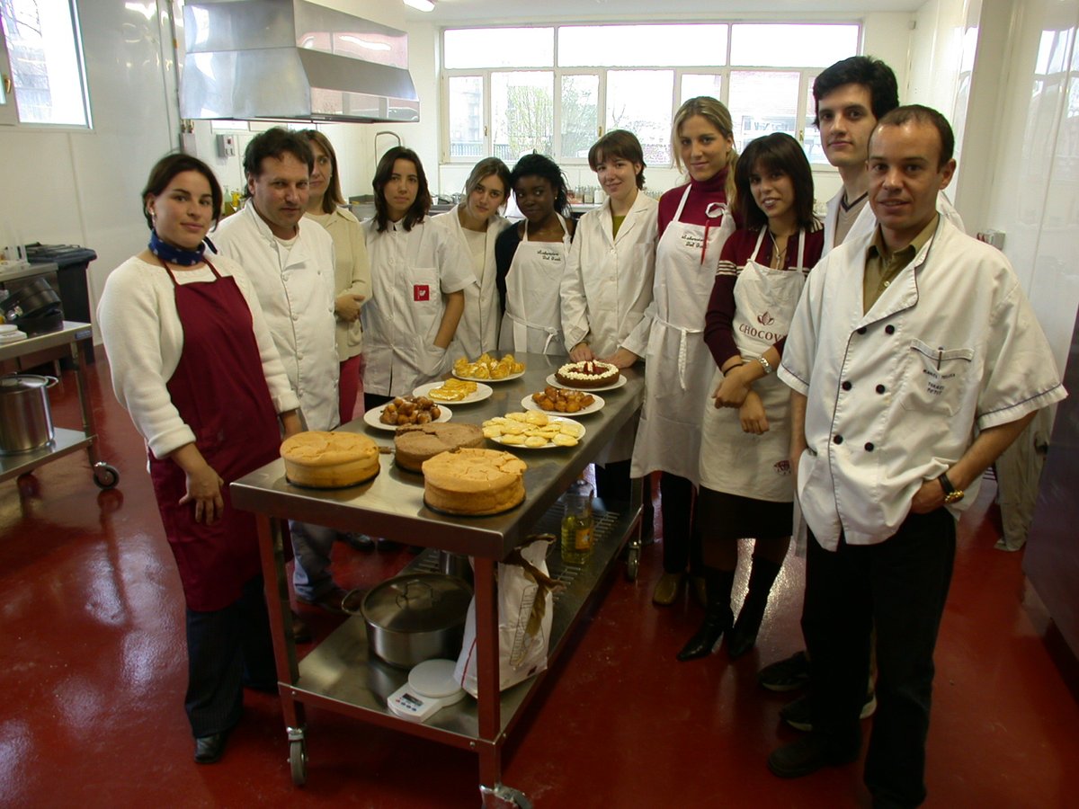Alumni_UVic (@alumni_uvic) on Twitter photo Has estudiat Nutrició Humana i Dietètica a la UVic-UCC?
📅 El 22 de maig celebrem els 25 anys amb un acte a la UVic. Guarda't la data i vine a retrobar-te amb companys i professors!
📸 Tens fotos del teu pas per la UVic? Envia-les a alumni@uvic.cat per al muntatge commemoratiu! Has estudiat Nutrició Humana i Dietètica a la UVic-UCC?
📅 El 22 de maig celebrem els 25 anys amb un acte a la UVic. Guarda't la data i vine a retrobar-te amb companys i professors!
📸 Tens fotos del teu pas per la UVic? Envia-les a alumni@uvic.cat per al muntatge commemoratiu!