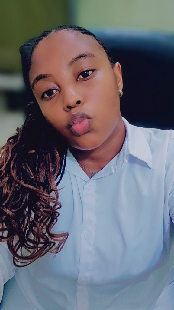 Kiss the haters goodbye! 😘