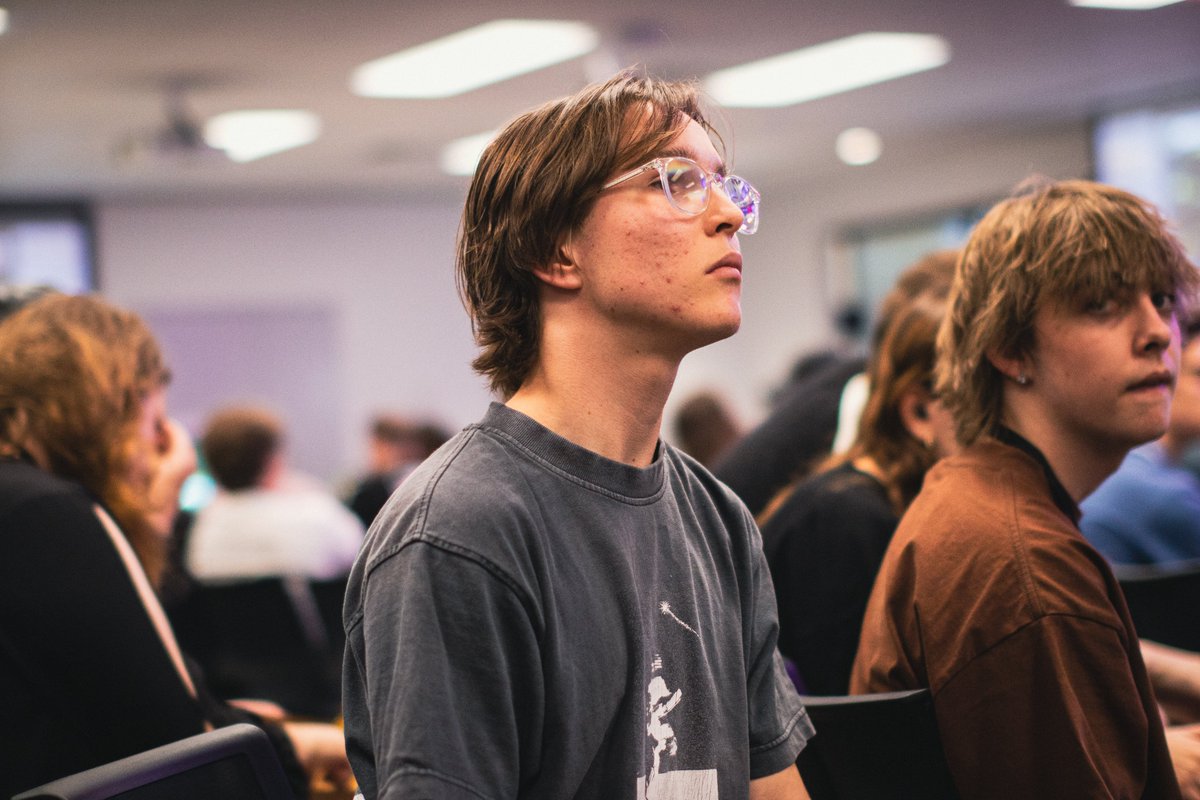 Journey to the West:

drive.google.com/drive/folders/…