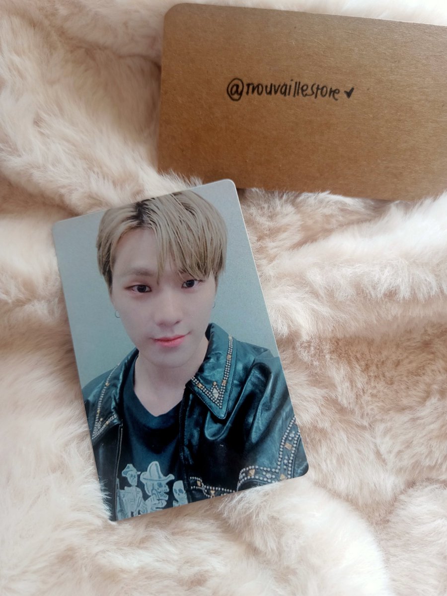 TrouvailleStore's tweet photo. WTS LFB ONHAND | PH ONLY

Dino An Ode Real
Php 70 + LSF

MOP: Gcash, Maya, Bank Transfer    
MOD: Grab, Lalamove, J&amp;T, LBC   
PAYO | Comment Mine to Order   

#Seventeen #Dino https://t.co/A3vAsiglXK