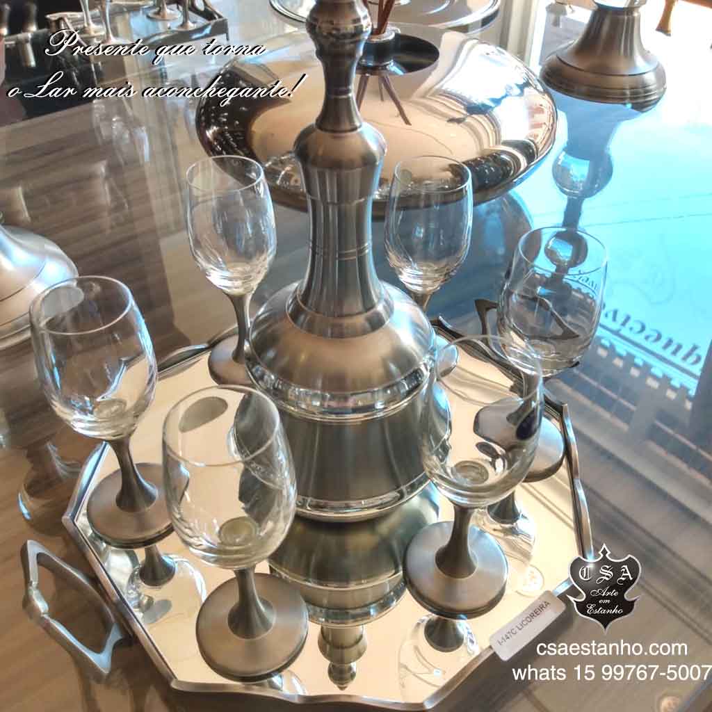 CSA_Estanho's tweet image. A beleza eterna Estanho torna seu lar mais aconchegante!

WhatsApp 15 99767-5007
Nossa csaestanho.com

Entregamos em todo o Brasil

#bomdia #presentedeaniversario #aconchego #diadamulher #bodasdeestanho #prosperidade #presenteinestimavel #bodasdeestanho #csaestanho