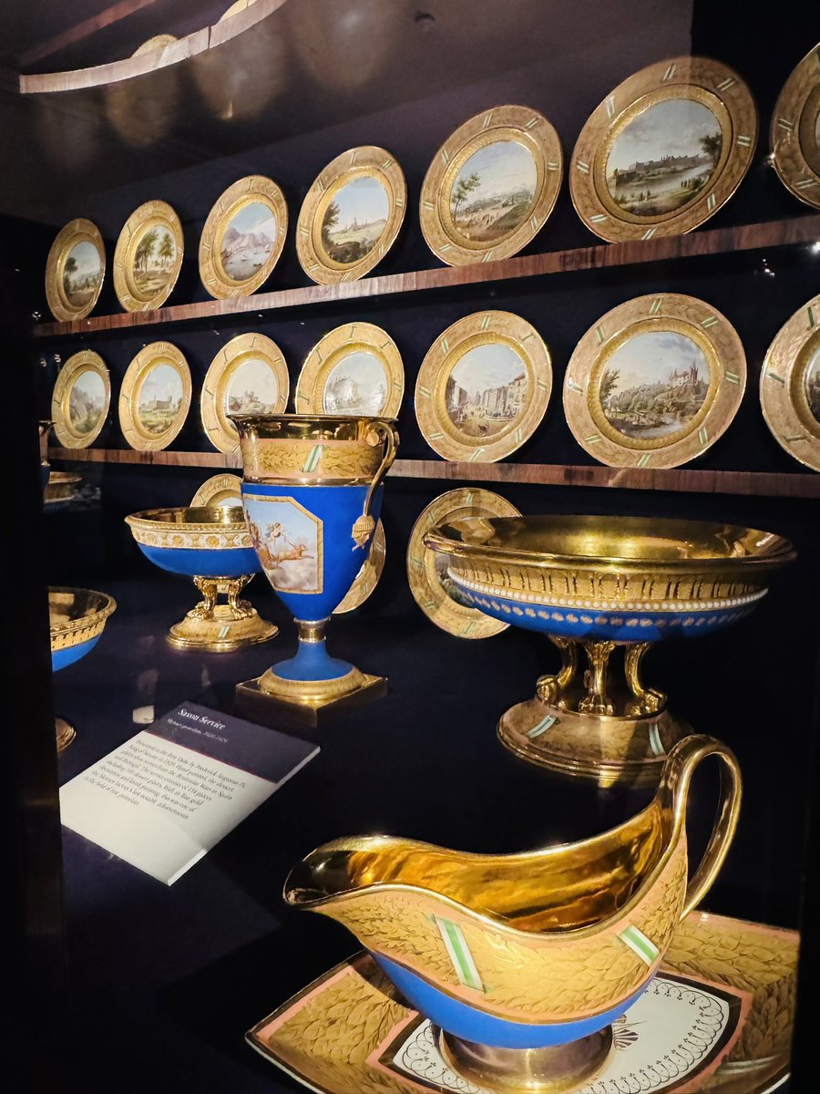 whitegoldsword's tweet photo. Fantastic visit to Apsley House today with the volunteers of Sir John Soane’s Museum. No 1 London holds a great collection of ceramics including #Sevres, #Meissen, #Vienna and #KPM. These examples are from the Meissen service.
‘Saxon Service
Meissen porcelain. 1818-1819.
Presented to the First Duke by Frederick Augustus IV, King of Saxony in 1820. Hand painted, the dessert plates show scenes from the Peninsular Wars in Spain and Portugal. The service consists of 134 pieces including 105 dessert plates. With its fine gold decoration and lavish painting, this was one of the Meissen factory's last notable achievements in the field of fine porcelain’. @ApsleyHouse @SoaneMuseum