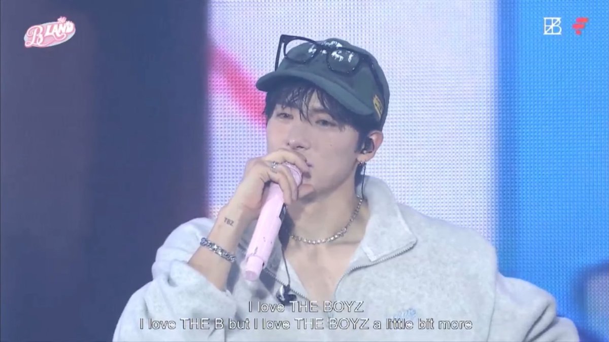 kirrawk's tweet photo. No one loves The Boyz more than The Boyz themselves.
Hyunjae and Younghoon prioritizing the group over acting and Sunwoo skipped an award show for fancon. Just proves their loyality. Remember when Eric said, "I love deobis, but I love The Boyz more." They really meant it🥺 https://t.co/pwbn6M2DCx