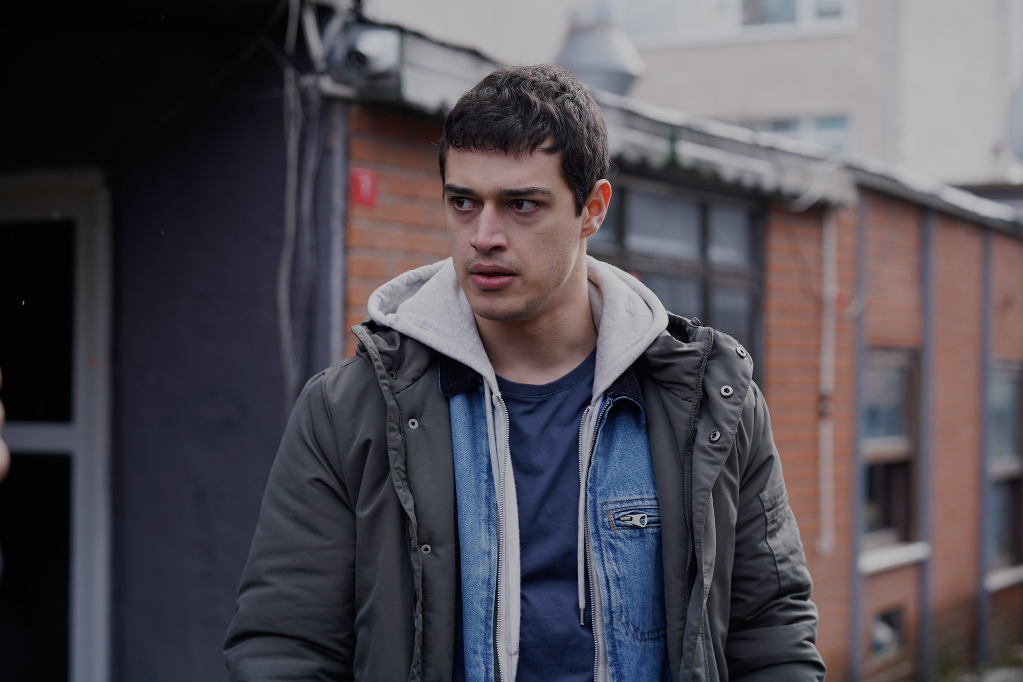 Gkoai2EXoAAJjEu?format=jpg&name=large