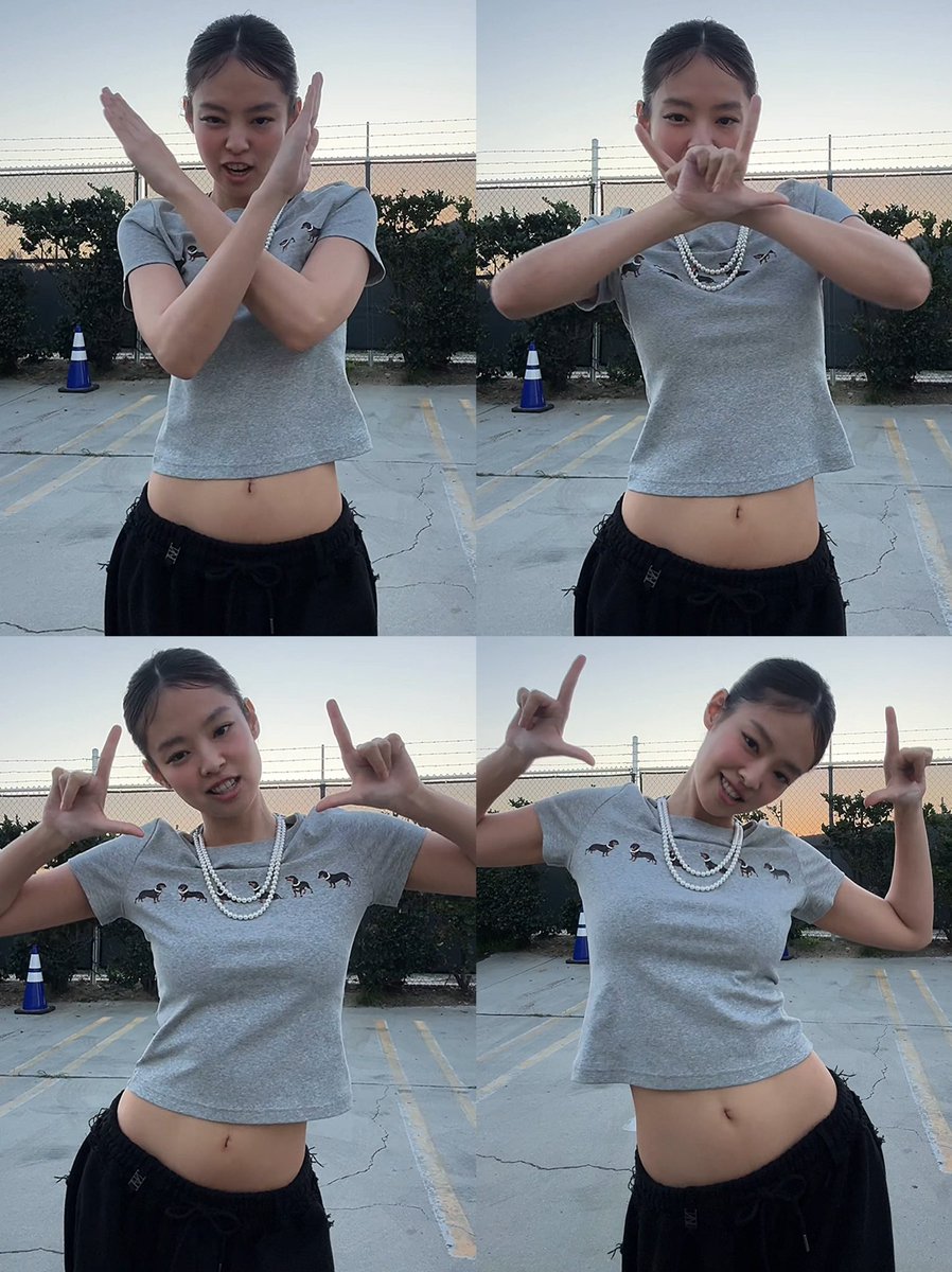 jenniepics's tweet photo. BIG MOVES ONLY EXTRA LARGE https://t.co/6pGcqQnBmo