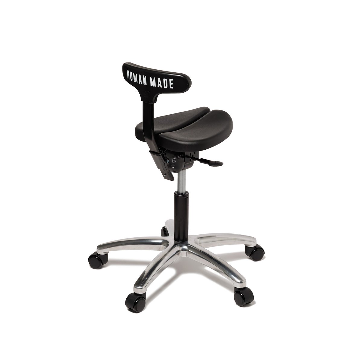 HUMAN MADE × ayur chair コラボ第5弾が2025年 3/8 発売 (ヒューマン