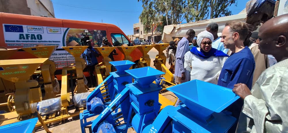 UE au Sénégal tweet media