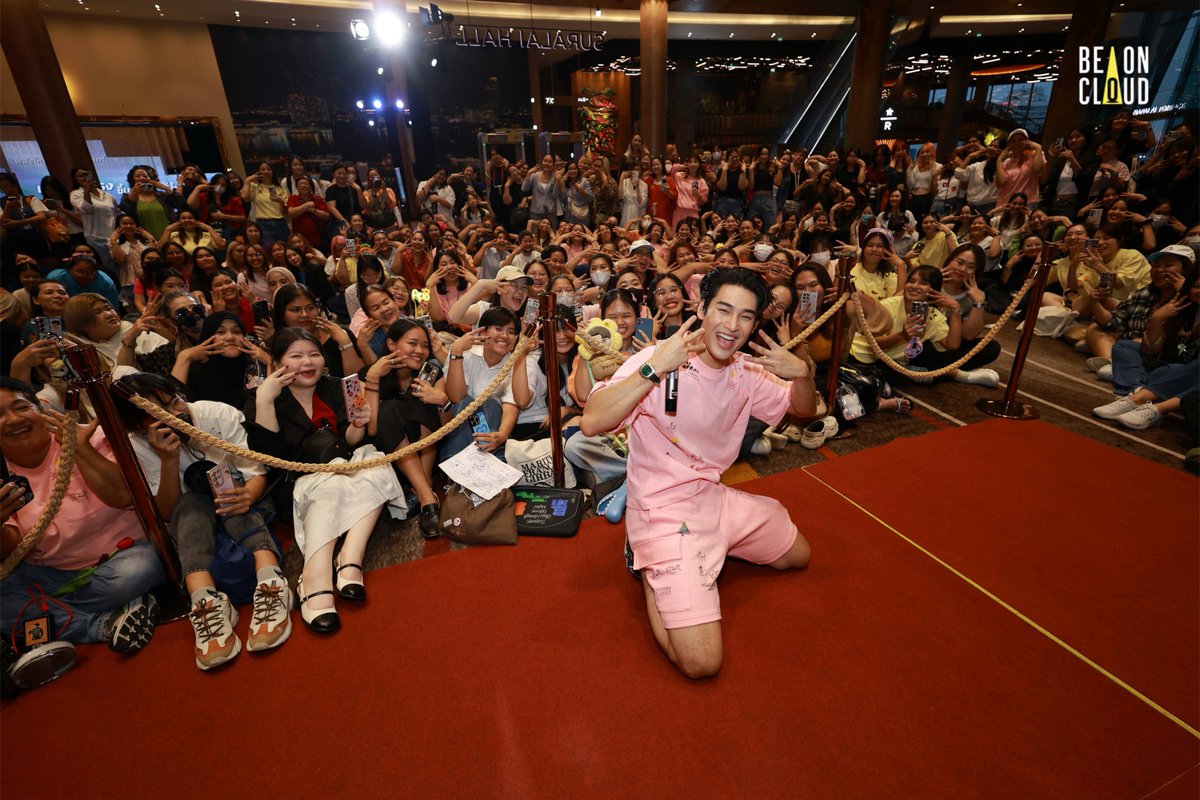 beoncloud_th's tweet image. ขอบคุณแฟน ๆ ที่น่ารักทั้งทีมหน้างานและทีมหน้าจอที่ส่งกำลังใจรัว ๆ ให้อาโป vivo Friends ของเราที่งาน vivo V50 Launch Event ในวันนี้มาก ๆ นะคะ ✨😊🫶🏼

#vivoV50xAPO
#vivoV50 #ZEISSPortraitSoPro #ถ่ายที่รักอย่างโปร