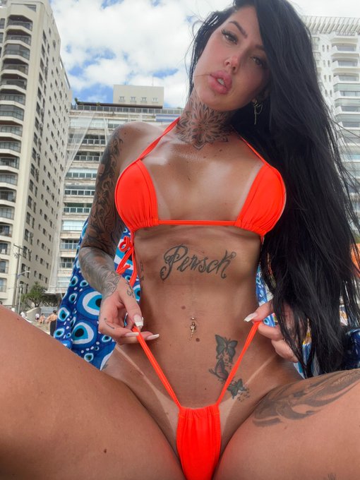 Watch Polly's leaked NSFW photo on TwXstars