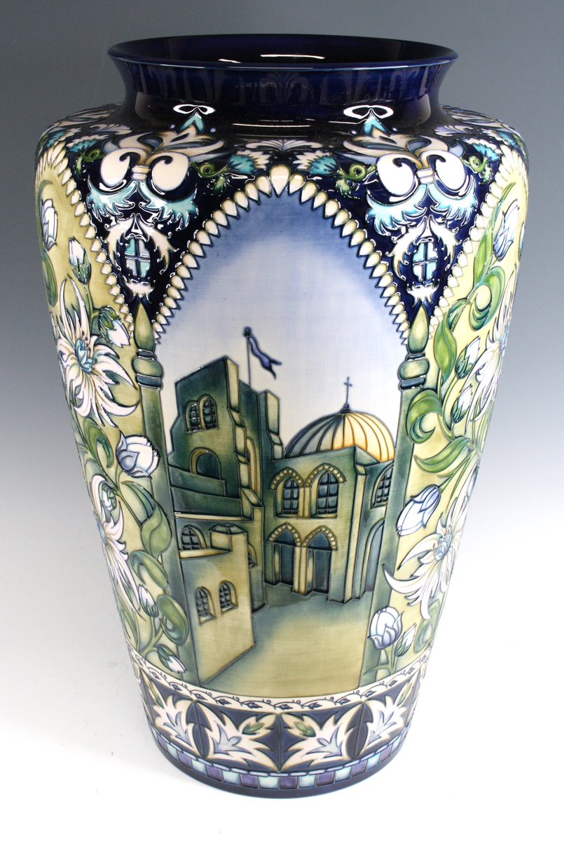 LacyScottKnight's tweet image. A Moorcroft Pottery Prestige Design vase in the Jerusalem pattern by Nicola Slaney coming up in March.
Created for the new millennium in 2000 in a limited edition run of 50, the original run sold out in 6 weeks - each over £11,000
#moorcroftpottery #antiques #jerusalem