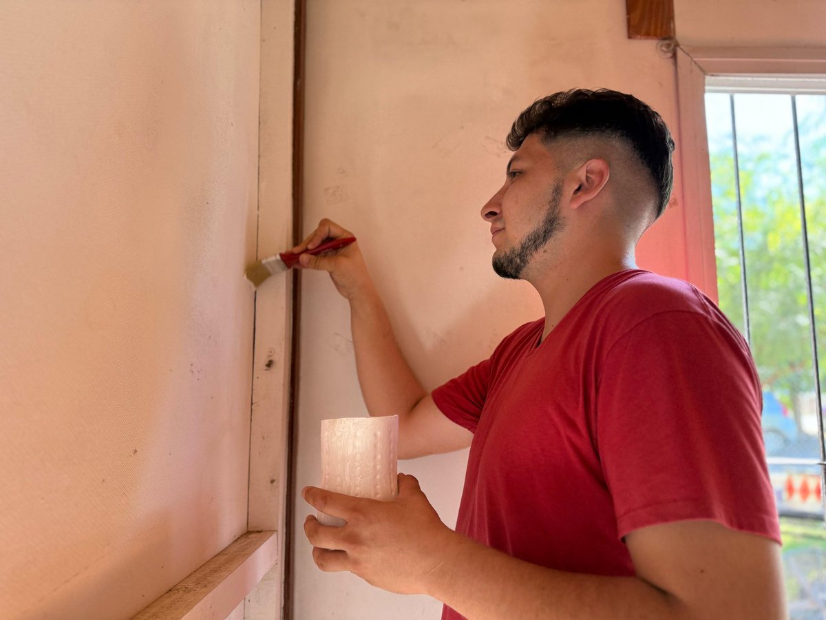 📍𝐅𝐫𝐚𝐲 𝐋𝐮𝐢𝐬 𝐁𝐞𝐥𝐭𝐫𝐚́𝐧

🖌️Colaboramos acondicionando y embelleciendo las aulas de la 𝗔𝘀𝗼𝗰𝗶𝗮𝗰𝗶𝗼́𝗻 𝗔𝗽𝗼𝘆𝗼 𝗙𝗮𝗺𝗶𝗹𝗶𝗮𝗿 𝗠𝗲𝗻𝗱𝗼𝘇𝗮.❤️🫂

#JuntoAVos