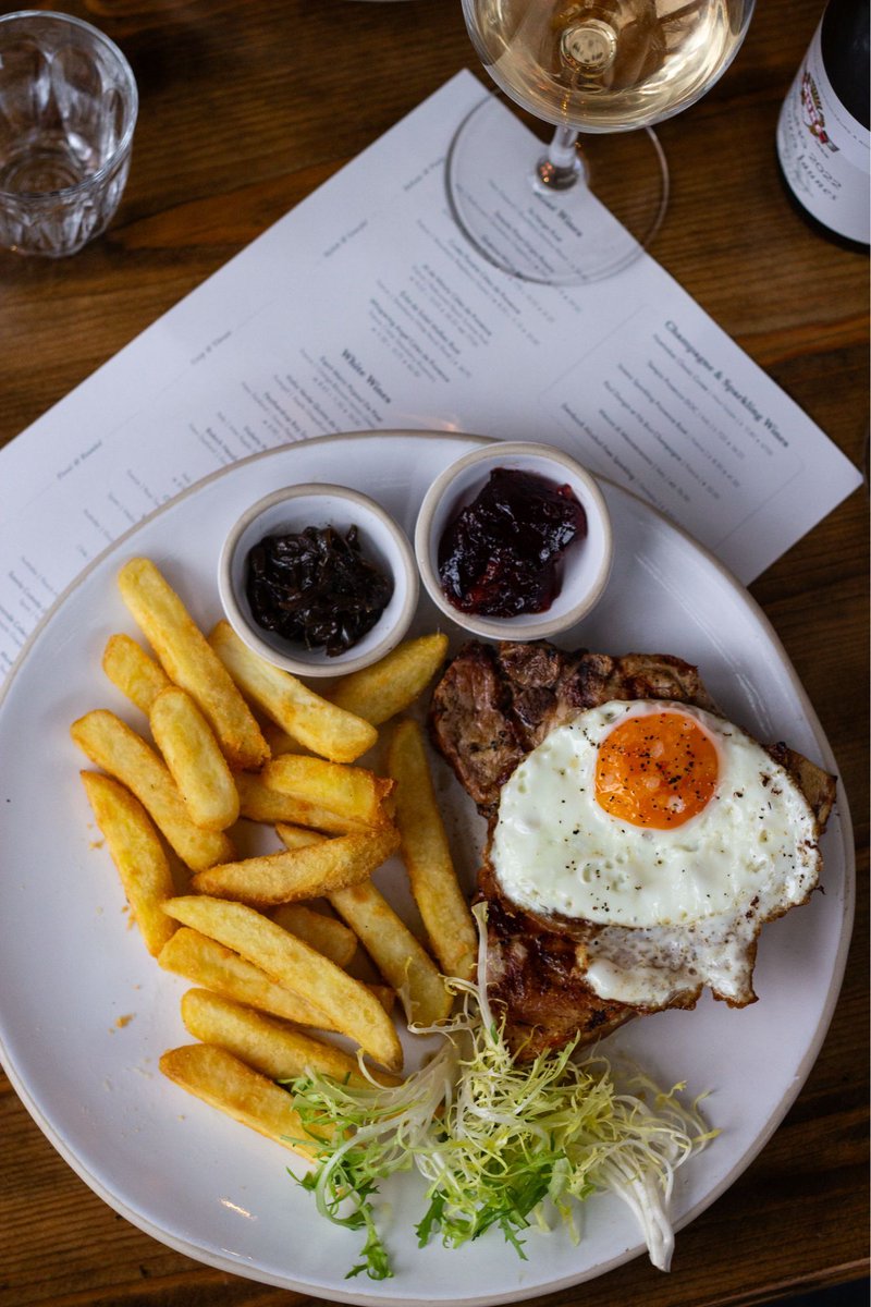 King's Head SW15 tweet media