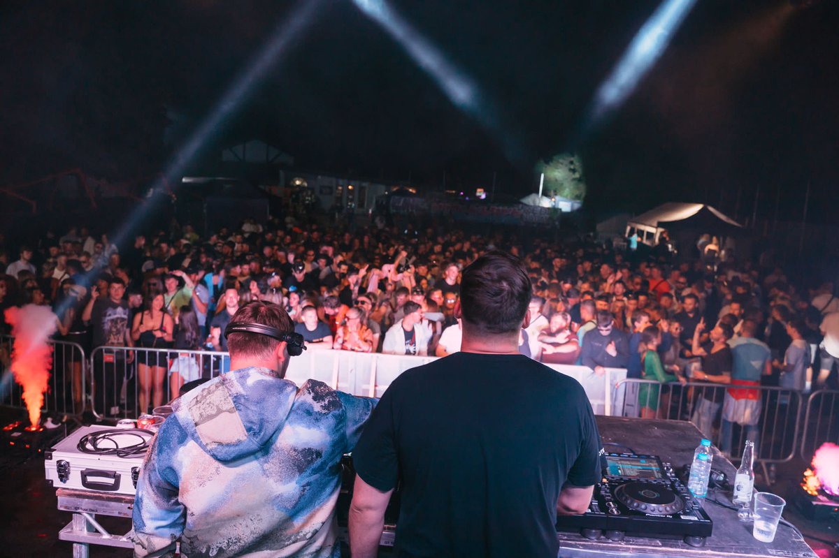 Whitesoundlight's tweet photo. As winter is in our rear view mirror we look forward to better weather and festivals!! We will be supplying kit to an event near you! #Music #Festivals #Summer #Live #DJ #summer2025 https://t.co/GvO59WViNU