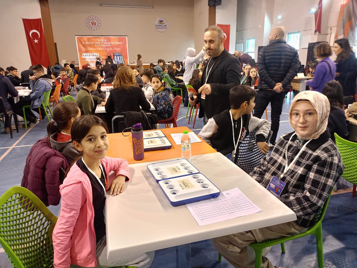 Okulumuz akıl ve zeka oyunları turnuvasında ilçe üçüncüsü olmuştur. Emekleri için Bahar ÜNAL öğretmenimize teşekkür ederiz.
<a href="/KarapinarMEM/">Karapınar Milli Eğitim Müdürlüğü</a>