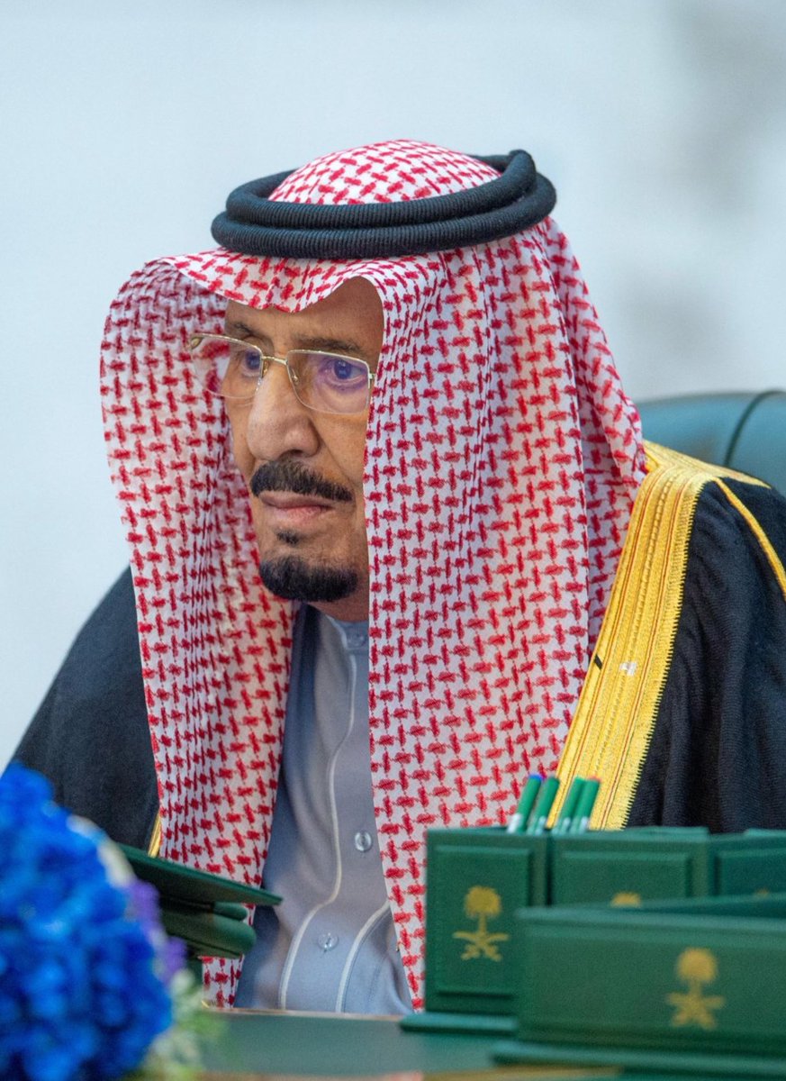 تاريخ آل سعود Al Saud History tweet media