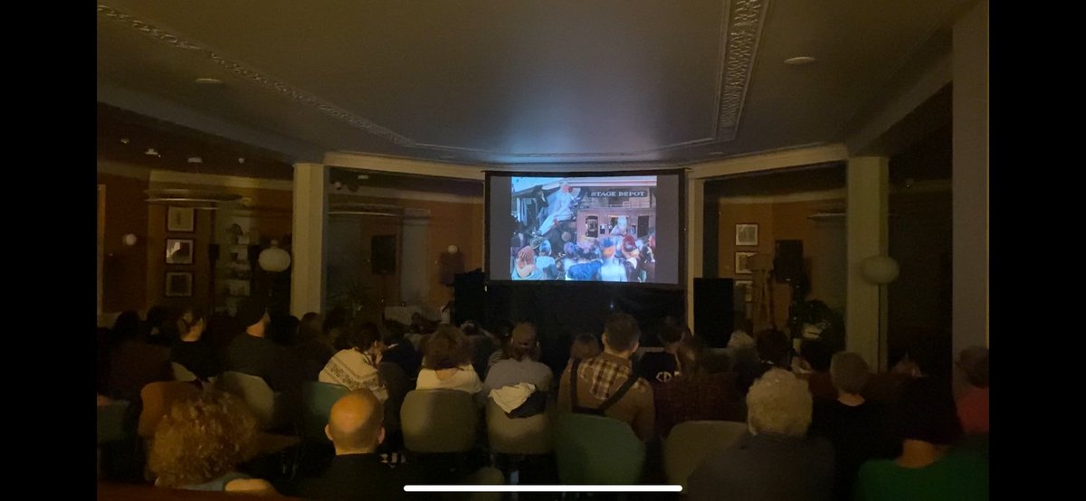 We believe in community cinema. Sharing the emotion of a film with collective gasps, laughter, and tears lets you experience it on a deeper level.
Join us this Fri for SMALL THINGS LIKE THESE inside #WalthamForest Town Hall @fsqe17 🎥.
🎟 Tix through our website.
