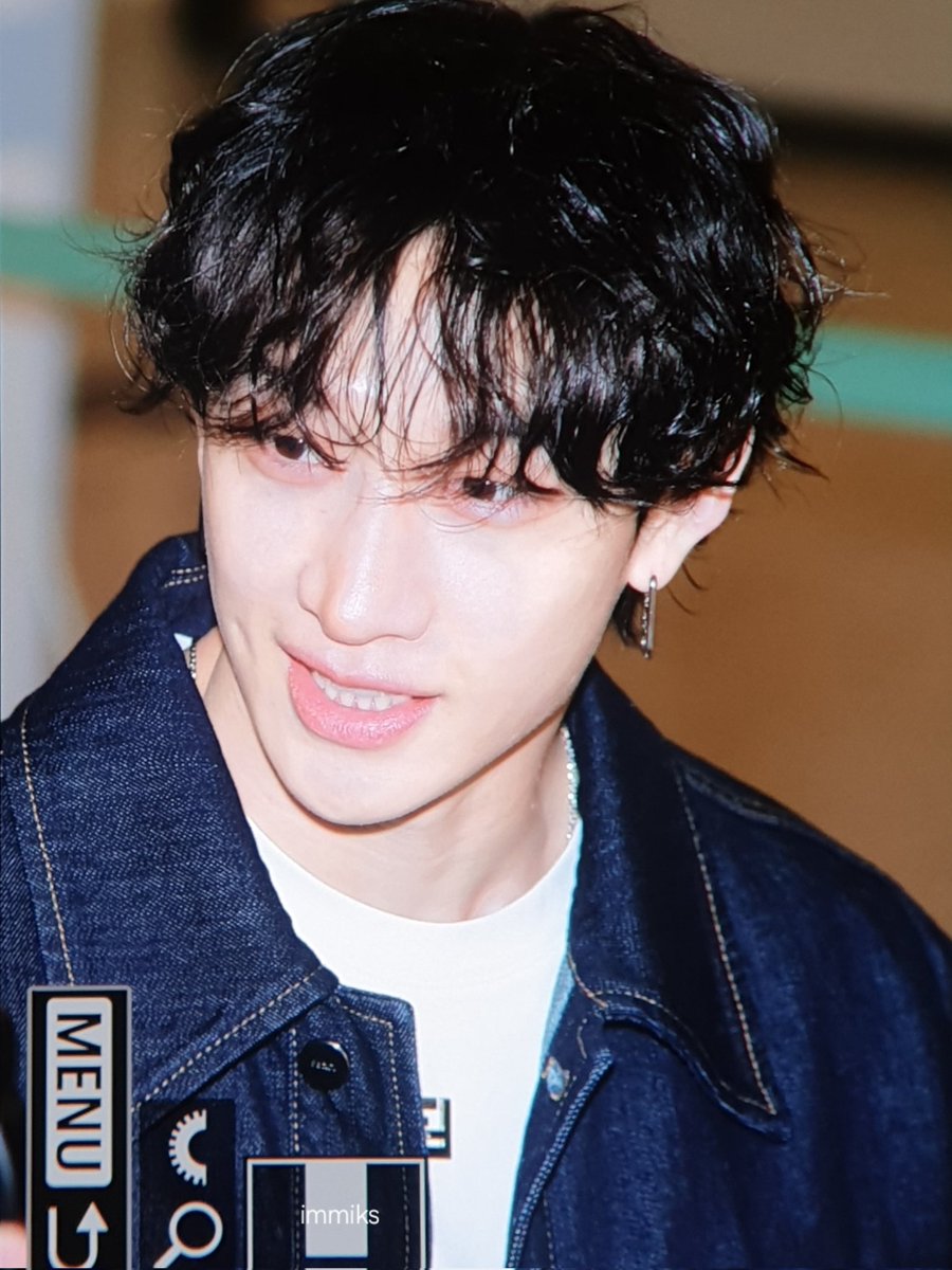 250225 ICN pre

BUON VIAGGIO BANG CHAN 
#BangChanxMFW25 
#FendiFW25 @fendi
#straykids #스트레이키즈
#방찬 #bangchan