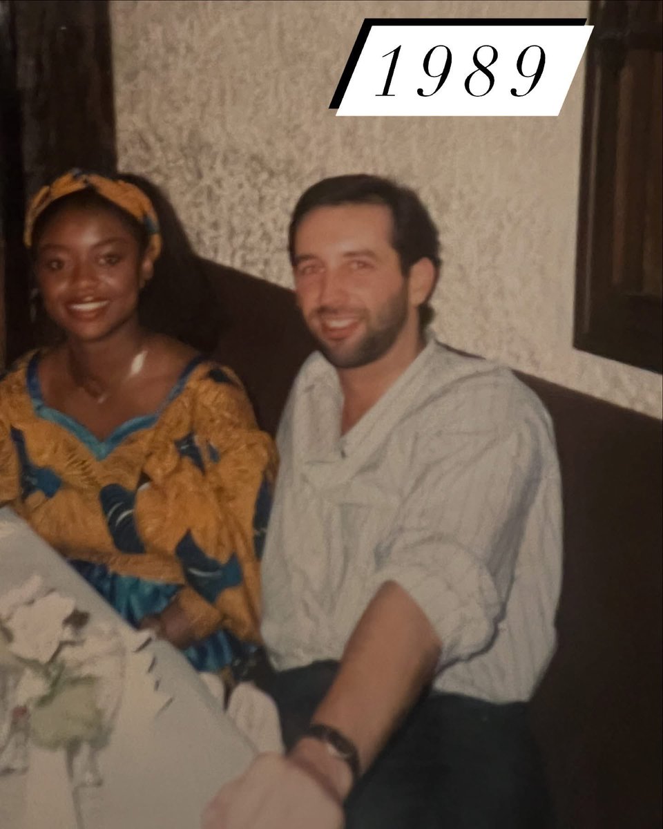 StephanieBLive's tweet image. 1. Young, Naive and Skinny
2. Love of My Life
3. Starting Happy Ever After
4. 22, learning to grow up as a Mother
5. It’s all becoming very real
6. I needed the contraception talk.
7. Learning to be the best mother I can be.
8. Enjoying life as a mother of 3 at 30.
9. Then there…