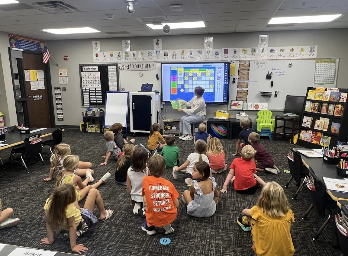 Thanks to a thriving Internship and Mentoring Program at Faulkton Schools, budding young professionals are gaining hands-on experience that may pave the way for a future career. To find out more about this amazing opportunity, click here! rebrand.ly/k7vcpqk