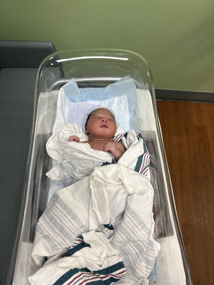 troy_athill5's tweet photo. My lil dude 💙2/24 https://t.co/aQdHAKY3TR
