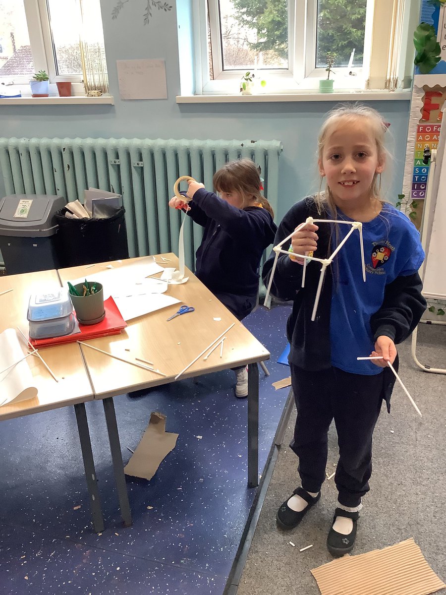MrsLM_Thatto's tweet photo. We made some superb towers in DT before the holidays. https://t.co/ppoNVSTGOh