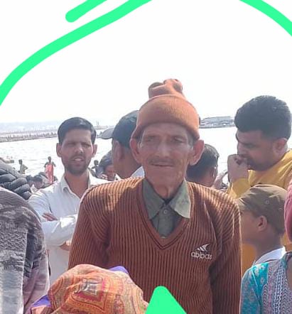 iManojGarkoti's tweet photo. @Uppolice 

श्री हीराबल्लभ भट्ट ग्राम- बालातड़ी सिमल पोस्ट- भिंगराडा (चंपावत) के है जो कि आज दिनांक 24 फरवरी को दोपहर से प्रयागराज महाकुंभ में अपने परिवार वालों से बिछुड़ गए है काफी खोजबीन करने के बाद भी नही मिल पा रहे है .
@prayagraj_pol - Kindly Help
@DM_PRAYAGRAJ @ukjankalyan https://t.co/x381eXiYON