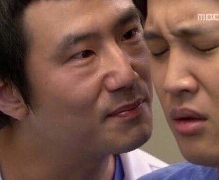 심심하네 트친들은요
ㅜㅡㅜ
끝말잇기 하실?유치한데 심심하니까