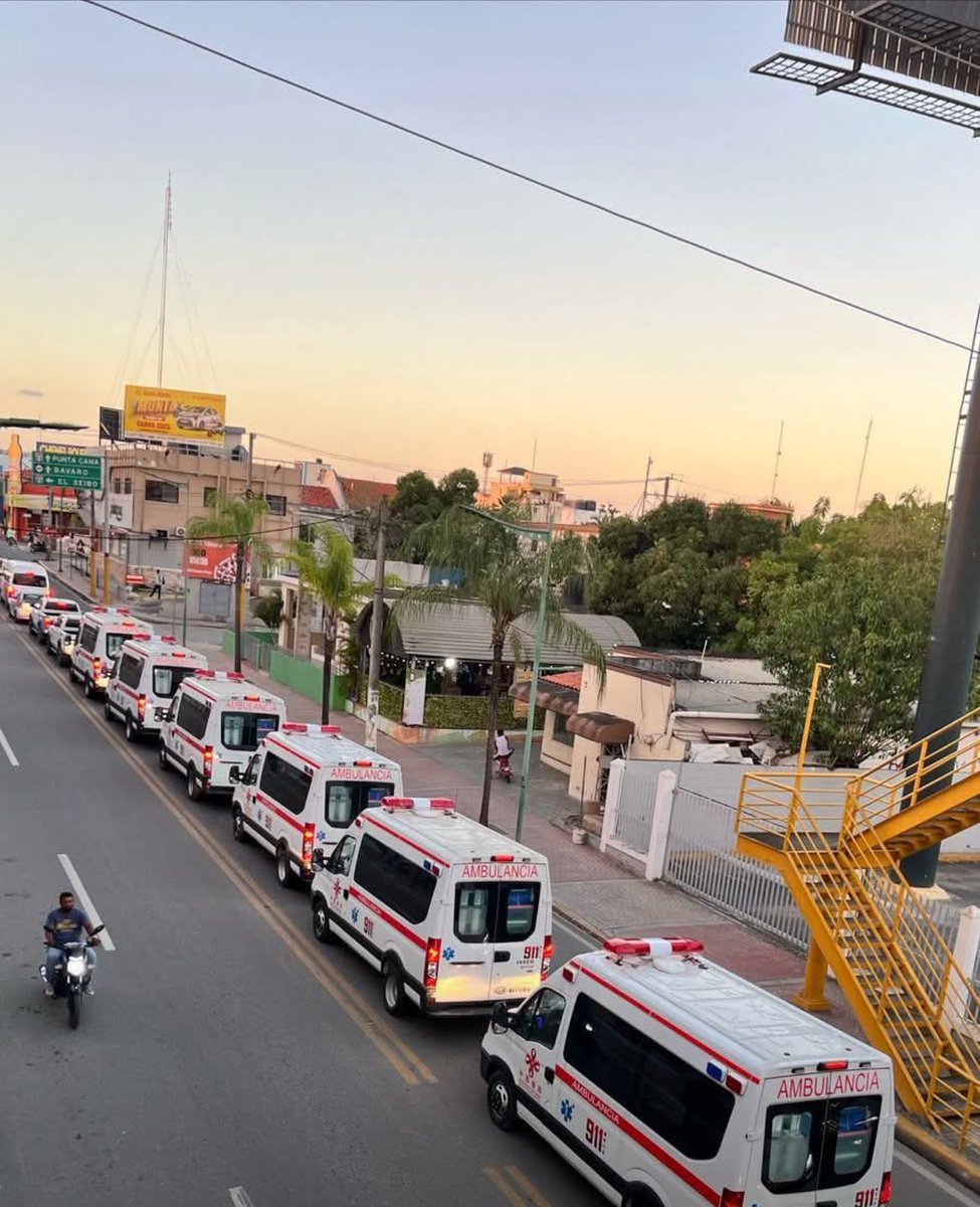 Muestro mi gratitud a la Dirección de Servicio de Atención a Emergencias Extrahospitalarias ( DAEH) por la incorporación de 11 nuevas ambulancias en la provincia La Altagracia. Nuestra gratitud se extiende al doctor Mario Lama y al presidente Abinader por poner atención al caso.