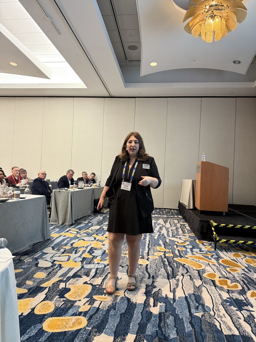 CharacterIsKey's tweet image. Tuesday morning kicked off with a deep dive into artificial intelligence (AI) led by Dr Ashley Cross from ATLIS.