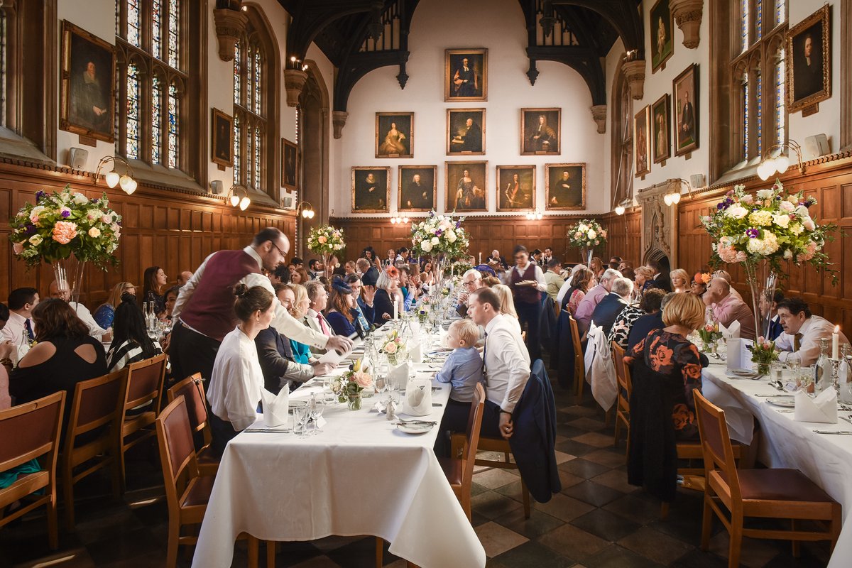 Whether you're looking for a formal dining experience or a casual atmosphere, University of Oxford's venues offer something for everyone, making it a perfect place to enjoy a meal steeped in tradition and surrounded by academic brilliance. 😍

Contact us today! #linkinbio
#oxford