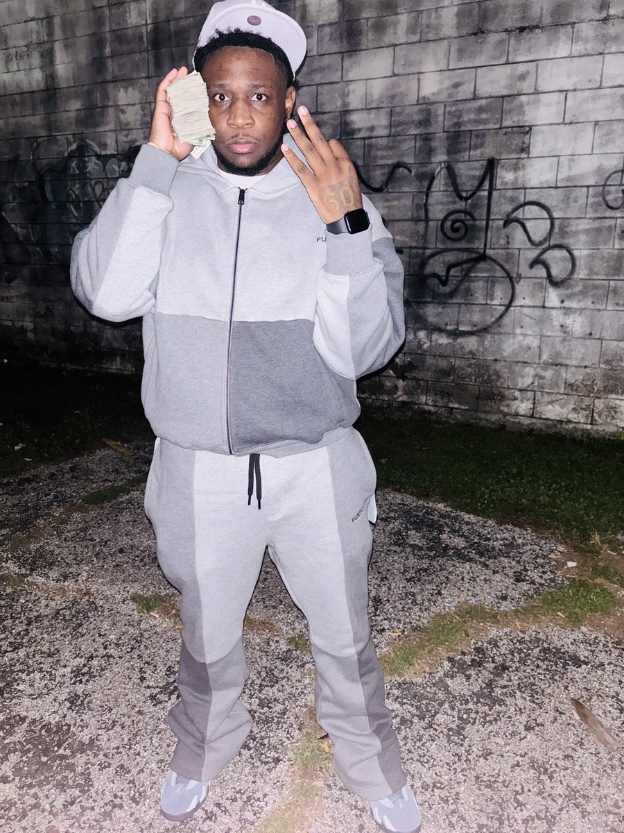 1Xedd's tweet photo. ♻️💫 #imhome https://t.co/IfDr56mnW6