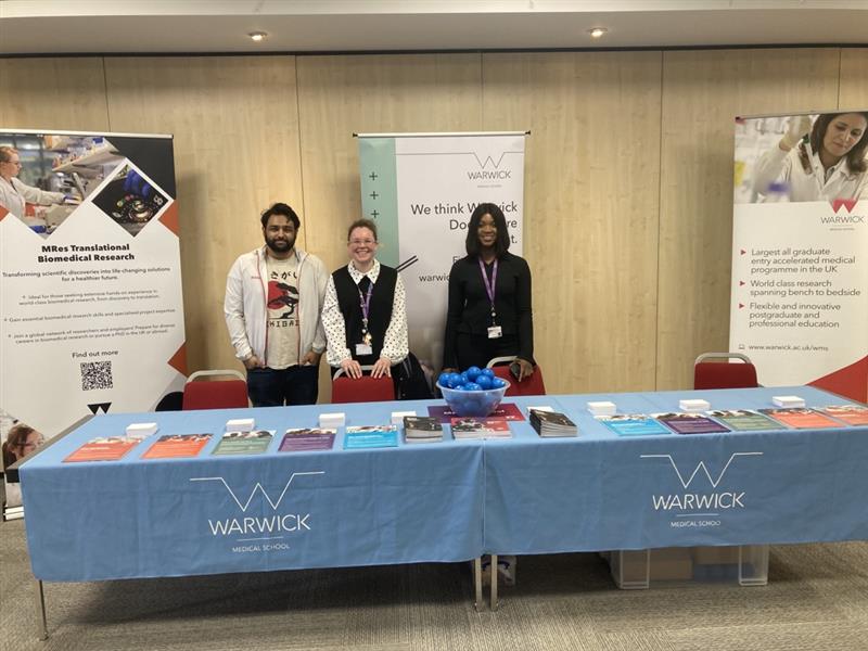 warwickmed's tweet image. 🎓Thanks to everyone who came along to chat to us at the PGT Fair today! ... we are here until 2.30pm - but you can also get in touch with our friendly course teams - details on our web pages 🙌
#PostgraduateStudy #PGTFair #GraduateEntryMedicine #AcademicGoals