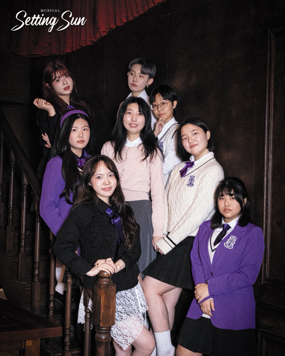 이화여대 중앙뮤지컬 동아리 이뮤 제 38회 정기공연

[Setting Sun; 가장 빛나는 어둠으로의 초대]

🧛‍♀️단체컷 공개🩸

❝ 해가 지면 불을 밝히는 비밀스럽고 매혹적인 학교 ❞

𝟐𝟎𝟐𝟓.𝟎𝟑.𝟏𝟑 - 𝟎𝟑.𝟏𝟓.
이화여자대학교 생활환경관 소극장