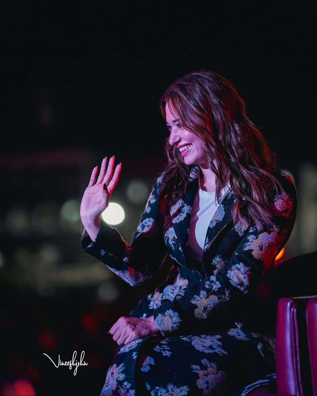 Gkp0g-5WgAEKG4Z?format=jpg&name=large