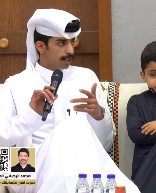 rahma5855's tweet photo. ولله انه نجم الجمهور حرفيا رايد لو مافاز يكفيه جمهوره😔❤️.
#رايد_الشيباني #ختام_السوق https://t.co/Vc7PzKowwm