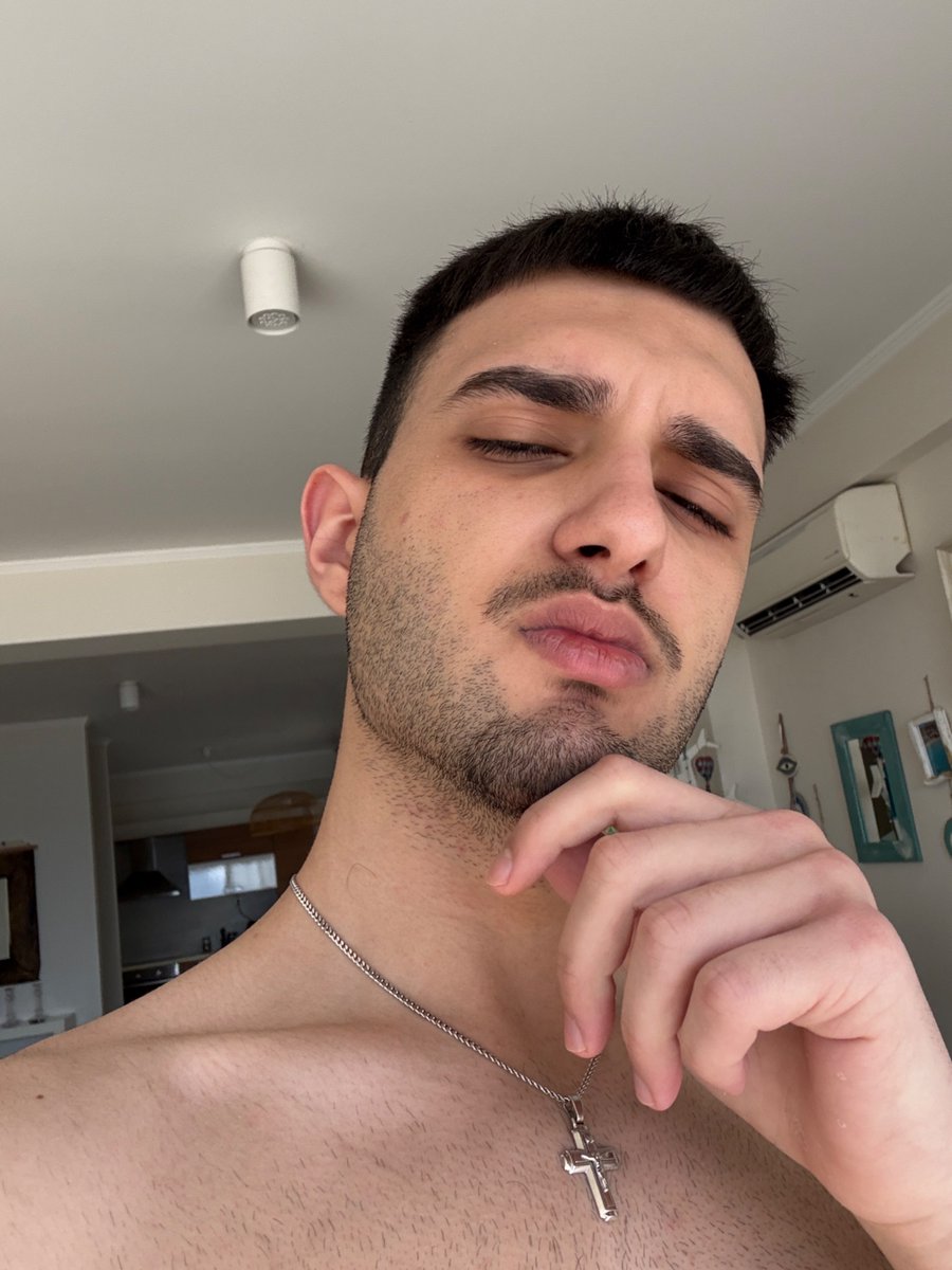 luca2spicy's tweet photo. Good morning, say it back https://t.co/l0Nxhv2GU2