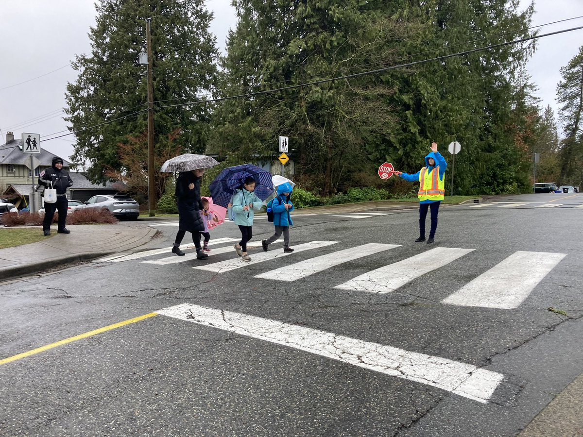 Kulvir Mann (@beingkulvir) on Twitter photo We were at <a href="/queensbury_nvsd/">Queensbury School</a> for a “surprise” safety blitz today! Thank You Principal <a href="/johal_sanj/">Sanj Johal</a> CNV Bylaws, PAC, <a href="/NVCFD/">North Vancouver City Fire Dept</a> <a href="/icbc/">ICBC</a> <a href="/nvanrcmp/">North Vancouver RCMP</a> Traffic Team & Speedwatch for supporting us today! Please slow down in school zones - speed limit is 30km/hr from 8 to 5pm 🚸📵🚶🏼♀️🚴🛴#Driveto5 We were at <a href="/queensbury_nvsd/">Queensbury School</a> for a “surprise” safety blitz today! Thank You Principal <a href="/johal_sanj/">Sanj Johal</a> CNV Bylaws, PAC, <a href="/NVCFD/">North Vancouver City Fire Dept</a> <a href="/icbc/">ICBC</a> <a href="/nvanrcmp/">North Vancouver RCMP</a> Traffic Team & Speedwatch for supporting us today! Please slow down in school zones - speed limit is 30km/hr from 8 to 5pm 🚸📵🚶🏼♀️🚴🛴#Driveto5