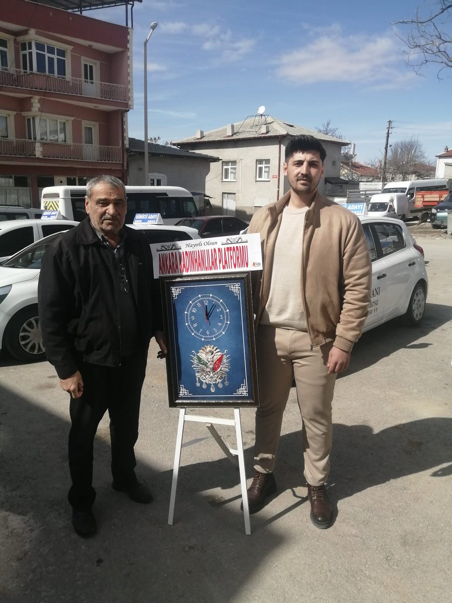 İlçemizde faaliyete başlayan Has #Kadınhanı #Sürücü #Kursu'nun açılışına derneğimiz adına hemşehrimiz Ünal YAŞAR katıldılar.
İlçemize ve çevre  ilçe halkına da önemli katkılar sağlayacak Sürücü Kursunun hayırlı ve bereketli olmasını dilerim.
 
Mehmet TUNÇER
Yönetim Kurulu Başkanı