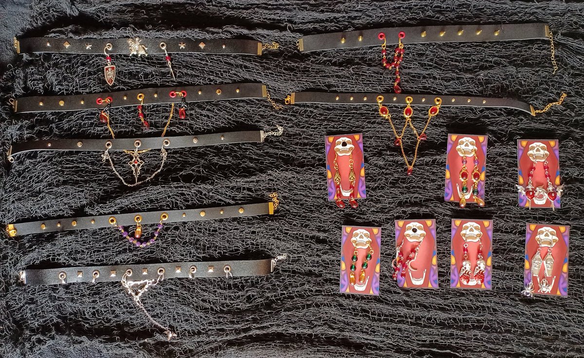 lev_viathan's tweet photo. A little preview of all the new jewelry I'll have for sale at @VancouFUR next weekend! I'll be in artist alley sat/sun 🏴‍☠️ https://t.co/dADGzGyPNP