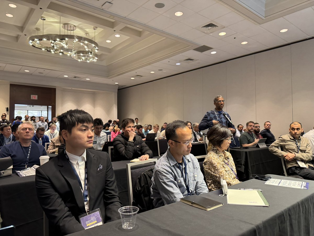 Packed house at #DVCon_us for the session on machine learning and AI in verification <a href="/dvcon_us/">DVCon U.S.</a> with <a href="/thebillmo/">Bill Moore</a> asking some great questions