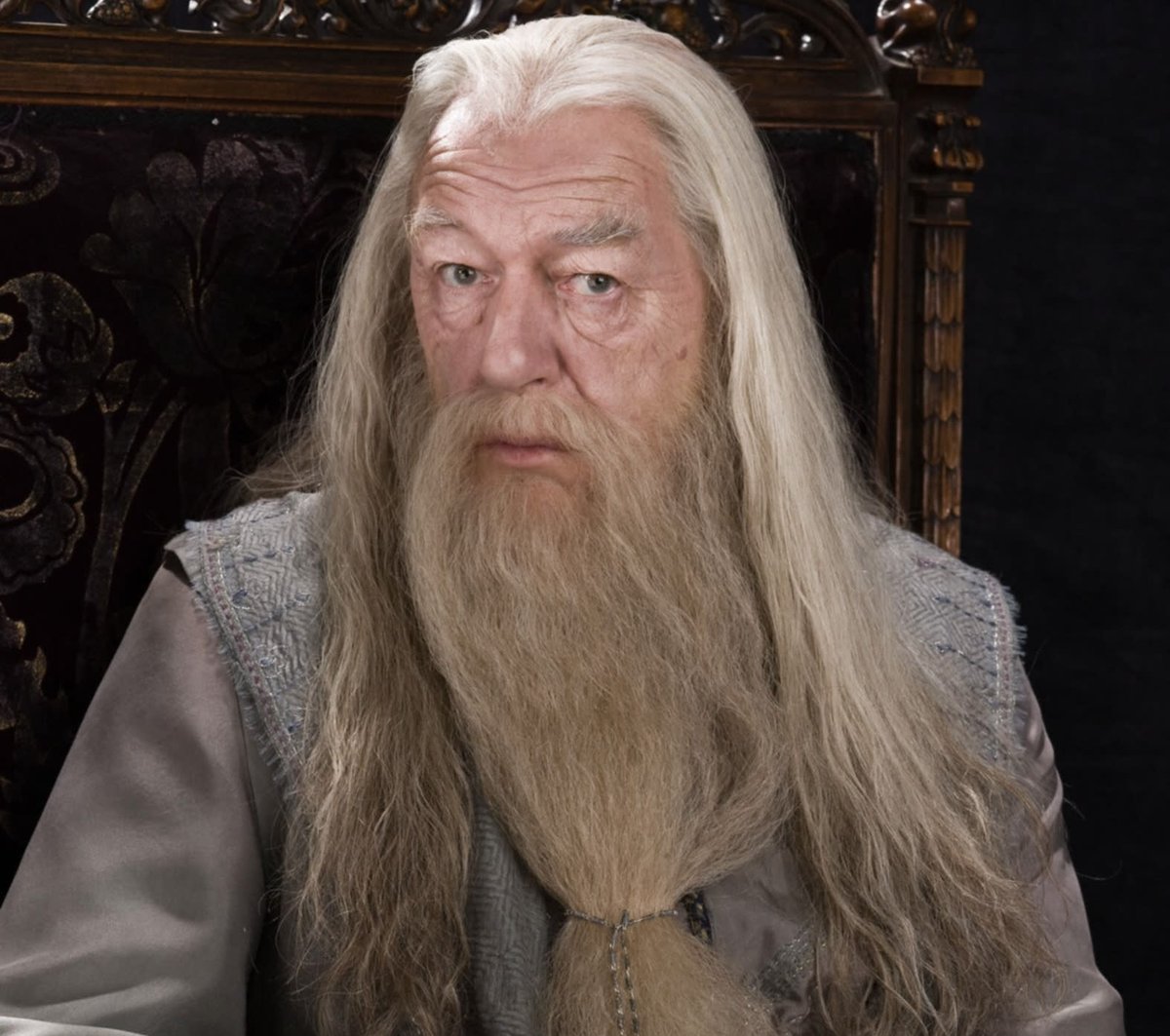 John Lithgow is officially playing Dumbledore in HBOʼs #HarryPotter series, confirms the actor.

Read more: screenrant.com/harry-potter-s…