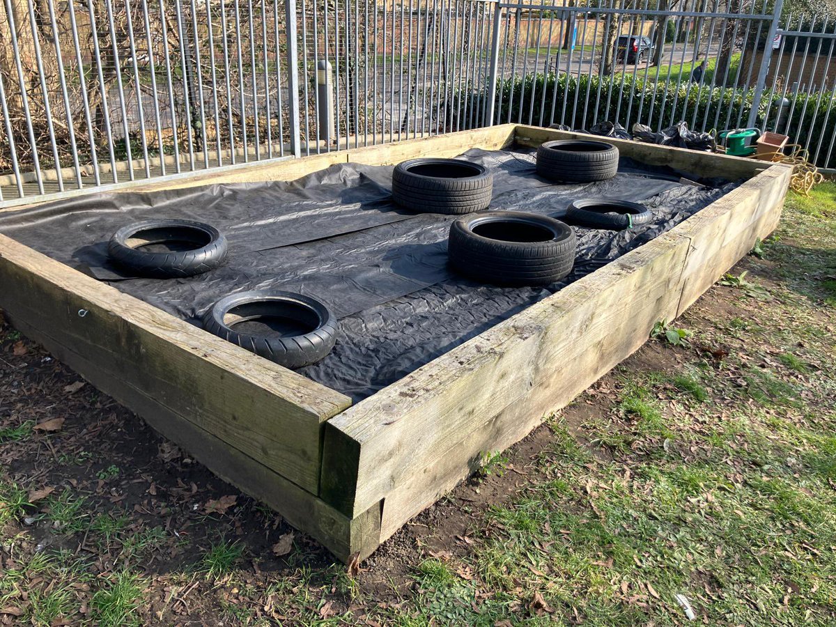 So with thanks to the <a href="/LBRUT/">Richmond Council</a> funding that Kew Riverside received last term, a great start has been made on our allotment area. Earth prepared… waiting for soil delivery and for the fantastic Wednesday club to start planting! Green fingers ahoy!