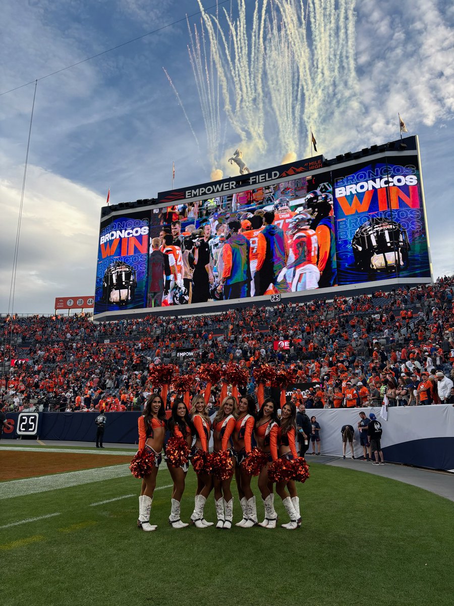 DBC_Renee's tweet photo. Here's to wishing I was dancing on this field with the most amazing teammates!! 💙🧡

#TeammateTuesday #BroncosCountry https://t.co/ZIKZs00UDt