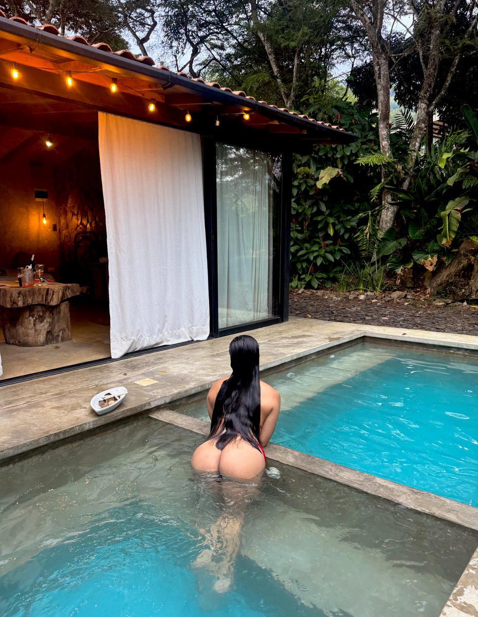 I have thong  ? yes or not  🤭🤔